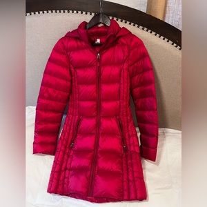 𝟑𝟐 𝐃𝐄𝐆𝐑𝐄𝐄𝐒 𝐇𝐄𝐀𝐓 𝐃𝐎𝐖𝐍 𝐏𝐀𝐂𝐊𝐀𝐁𝐋𝐄 𝐏𝐔𝐅𝐅𝐄𝐑 𝐖/ 𝐇𝐎𝐎𝐃